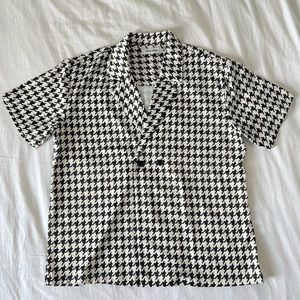 Houndstooth Double Breasted Short Sleeve Shirt: Black and White - Size L…